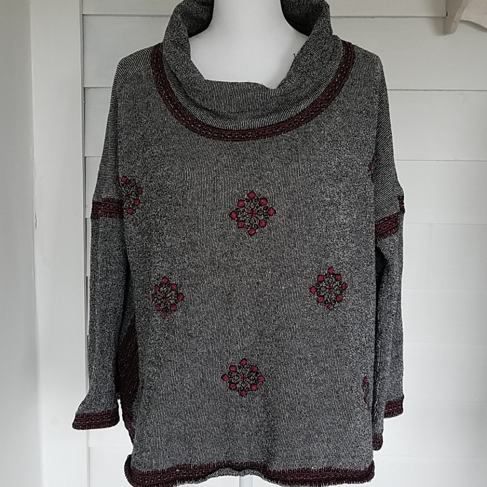 Lucky Brand Black and Red Sweater, L-XL